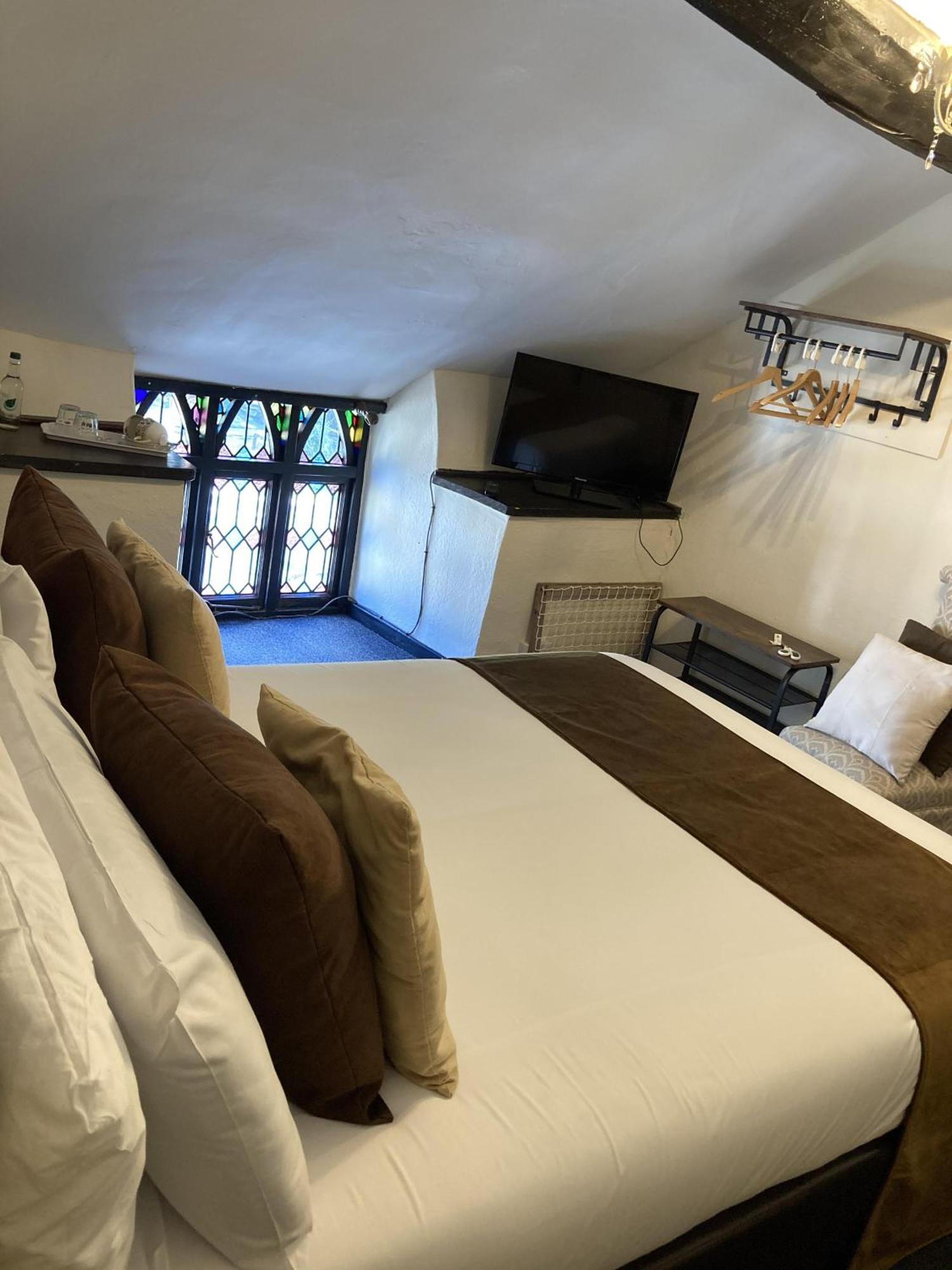 The Cridford Inn Trusham Quarto foto